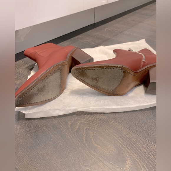 - Rag & Bones Razor Bootie in Russet - Picture 2 of 5